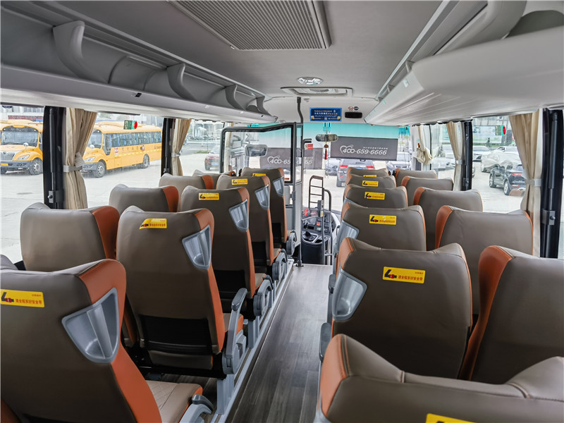 什么是包車客運？